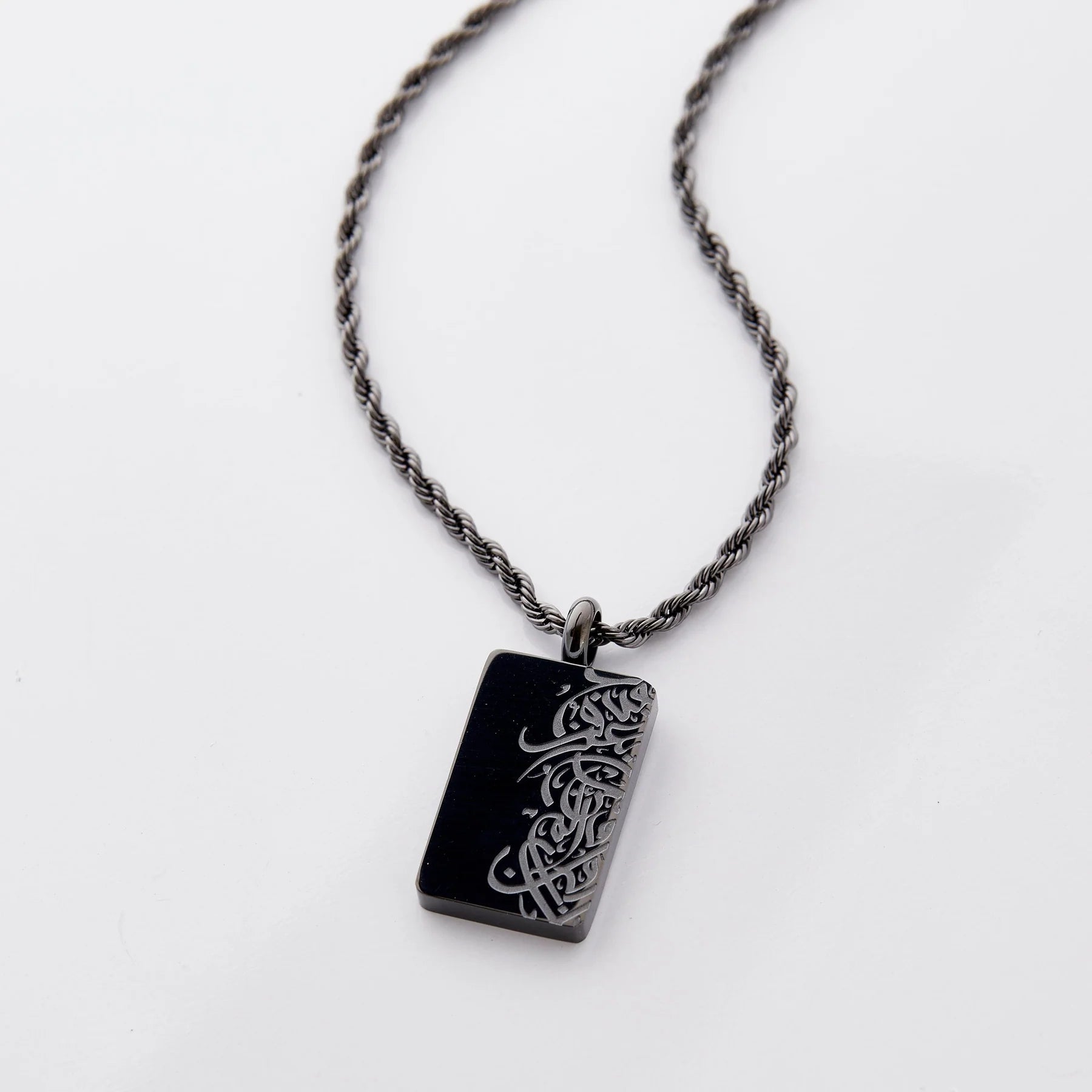 "The beauty of pain" Calligraphy Necklace | Men