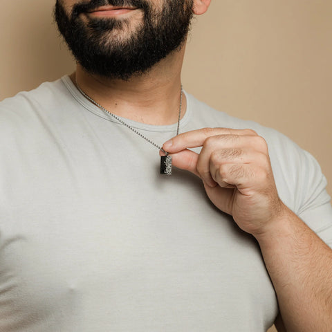 "The beauty of pain" Calligraphy Necklace | Men